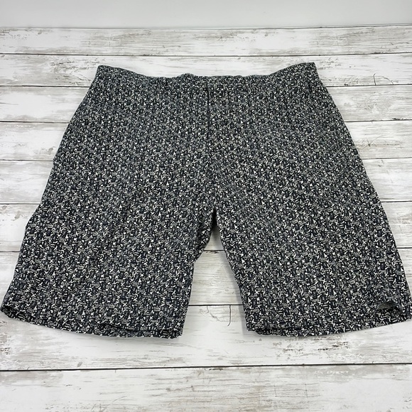 J CREW CLUB SZ 34 x 10.5 shorts - Picture 1 of 7